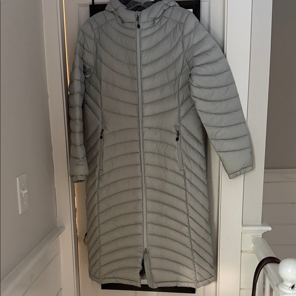 L.L. Bean Women's Gray Puffer long Coat